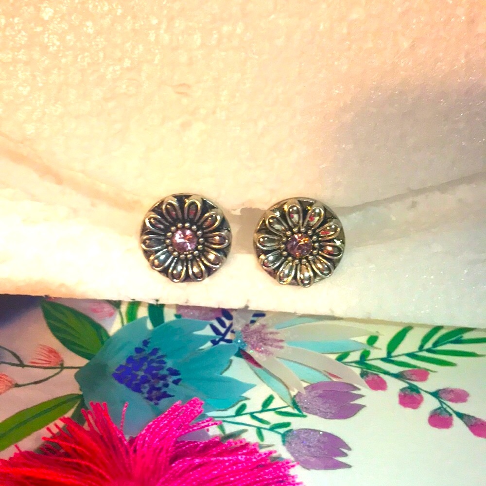 Set of 2 Interchangeable Snap Button Charms in silver and pink crystal flower